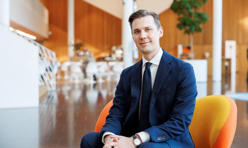 Alumni Ivar Hederén på Swedbank-kontoret